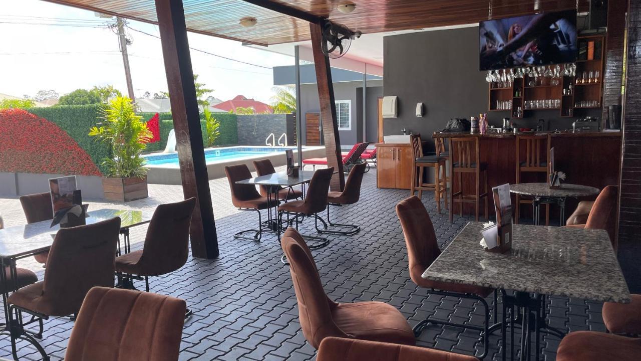 Pavema Apartments باراماريبو المظهر الخارجي الصورة