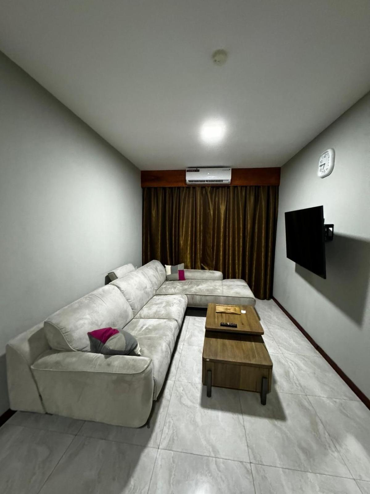 Pavema Apartments باراماريبو المظهر الخارجي الصورة